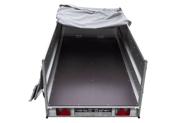 fre_pl_GARDEN-TRAILER-264-2-KIPP-remorque-a-deux-essieux-avec-roue-jockey-chassis-H-0-ridelles-BIS-et-bache-plate-grise-5003_7.png Remolque de Dos Ejes con Lona Azul – Alta Capacidad y Protección