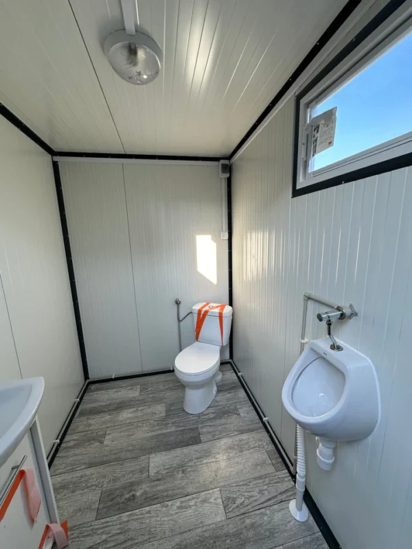 container-sanitario-duplo-3x2-m-com-duas-cabines-independentes_3 Container Sanitario Duplo 3x2 m con Duas Cabina Independentes