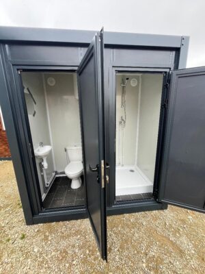 wc-portatil-com-reservatorio-chuveiro-conectavel-cinza_0 WC Portátil con Depósito + Ducha Conectable Gris